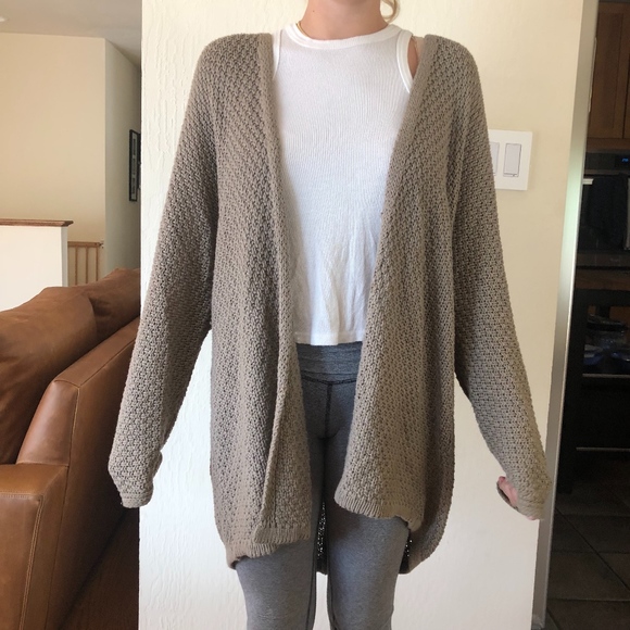 Brandy Melville Sweaters - RARE Brandy Melville Knit Cardigan Oversized Tan